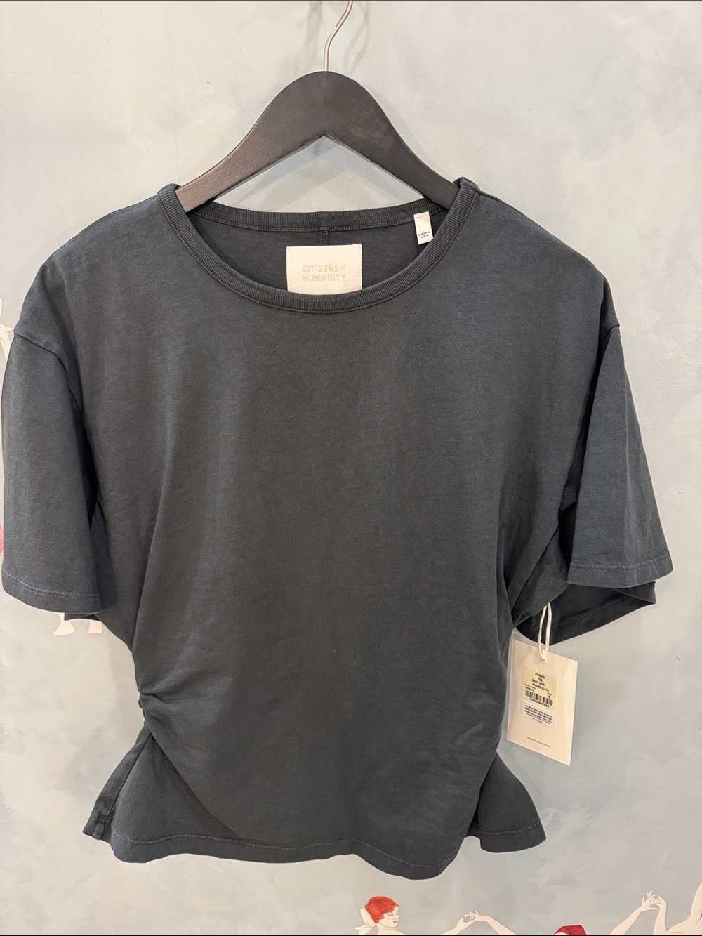Citizens Of Humanity Short Sleeve Crewneck Tee in Charcoal